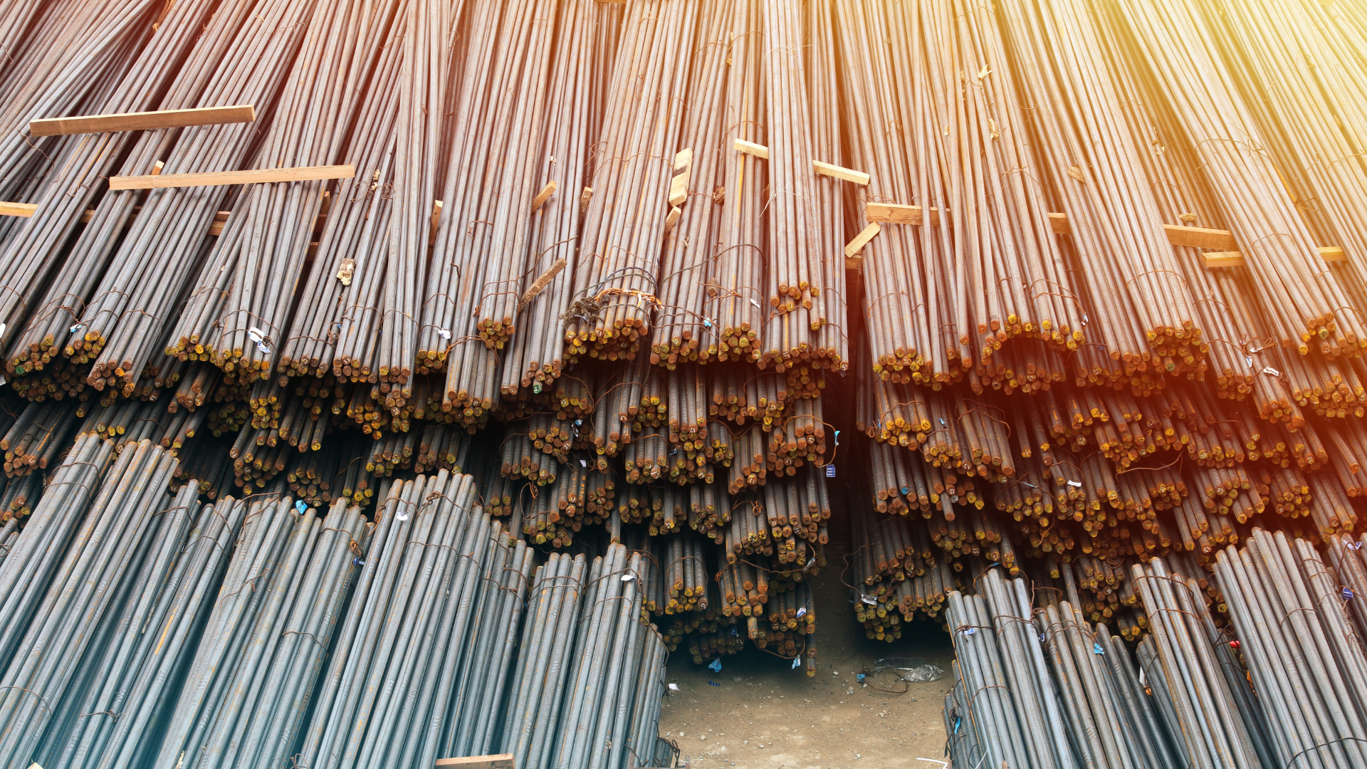 Current TMT Steel Bar Prices: 1 Ton Iron Price Today in India