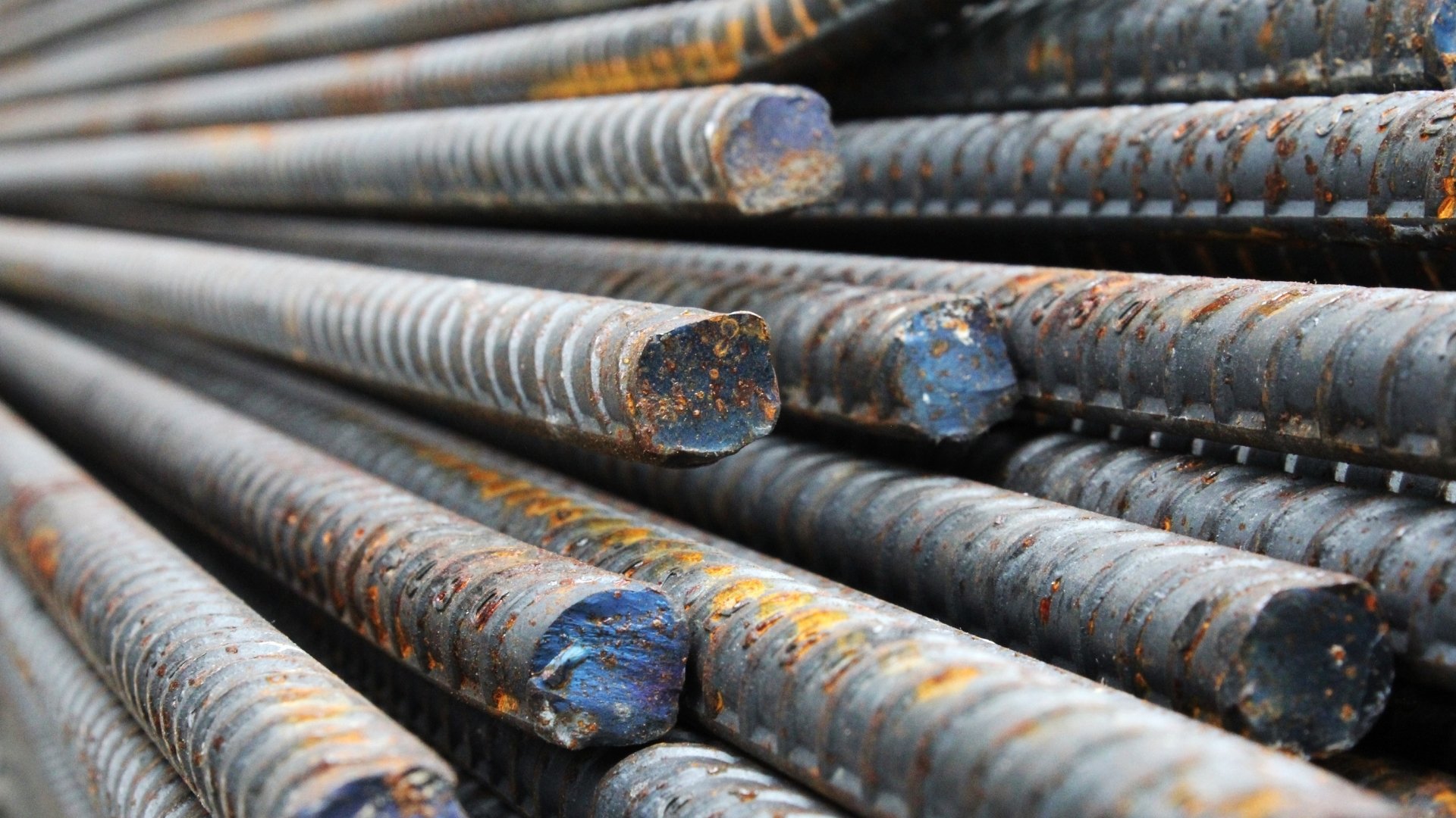 How to Prevent Corrosion in Steel: Tips for Builders & Fabricators